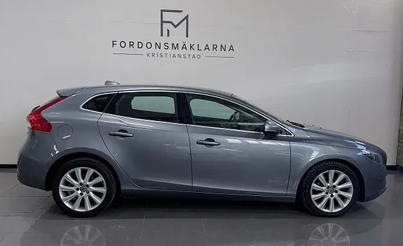 Volvo V40 2016 photo 5