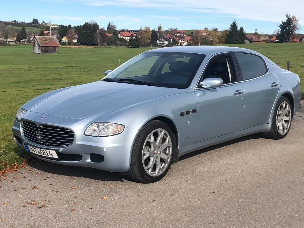 Maserati Quattroporte 2005 photo 2