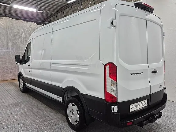 Ford Transit 2025 photo 2