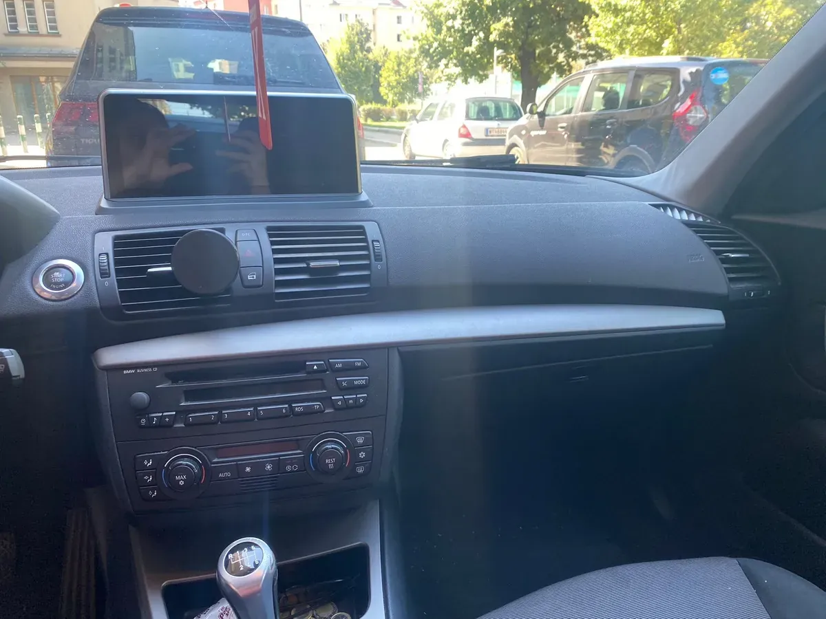BMW 1 Series 2004 photo 2