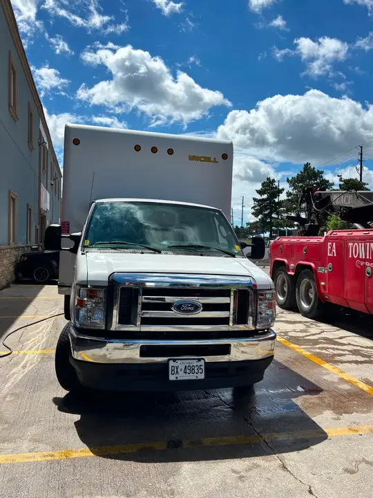 Ford E-450 Super Duty