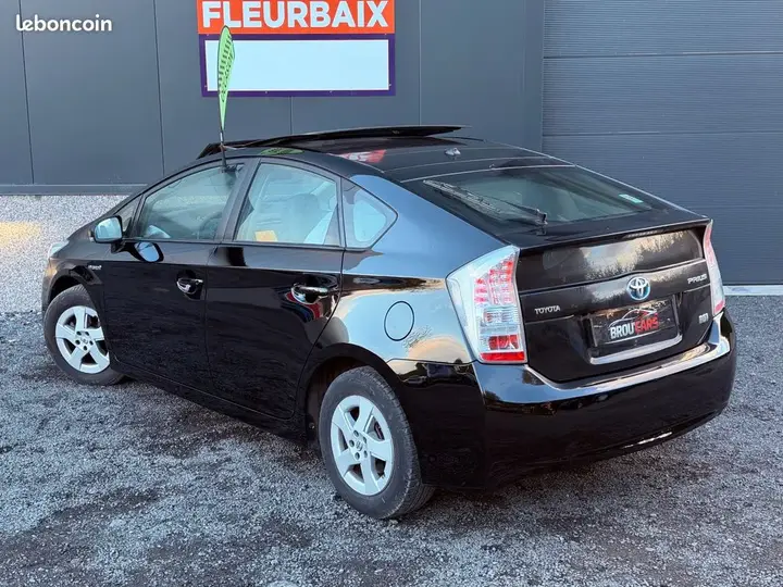 Toyota Prius 2010 photo 4