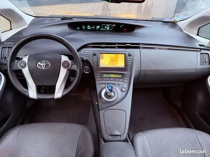 Toyota Prius 2010 photo 5