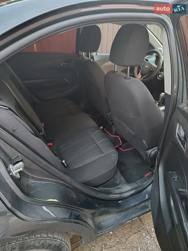 Chevrolet Sonic 2013 photo 4