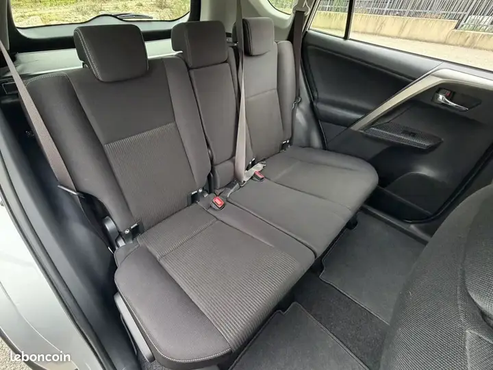 Toyota Rav4 2014 photo 4