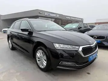 Skoda Octavia 2021 photo 3