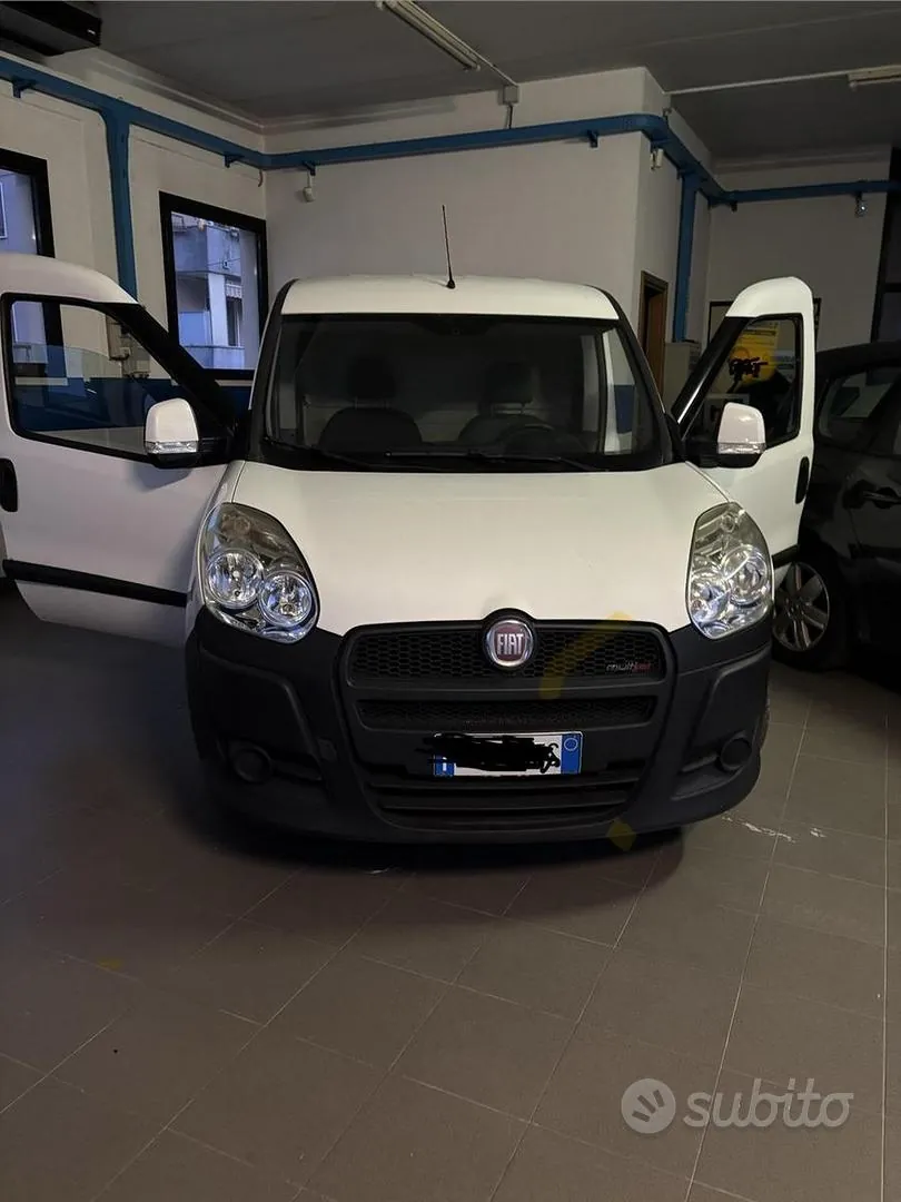 Fiat Doblò 2011 photo 3