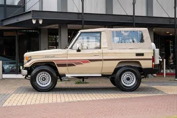 Toyota Landcruiser 1994 photo 2