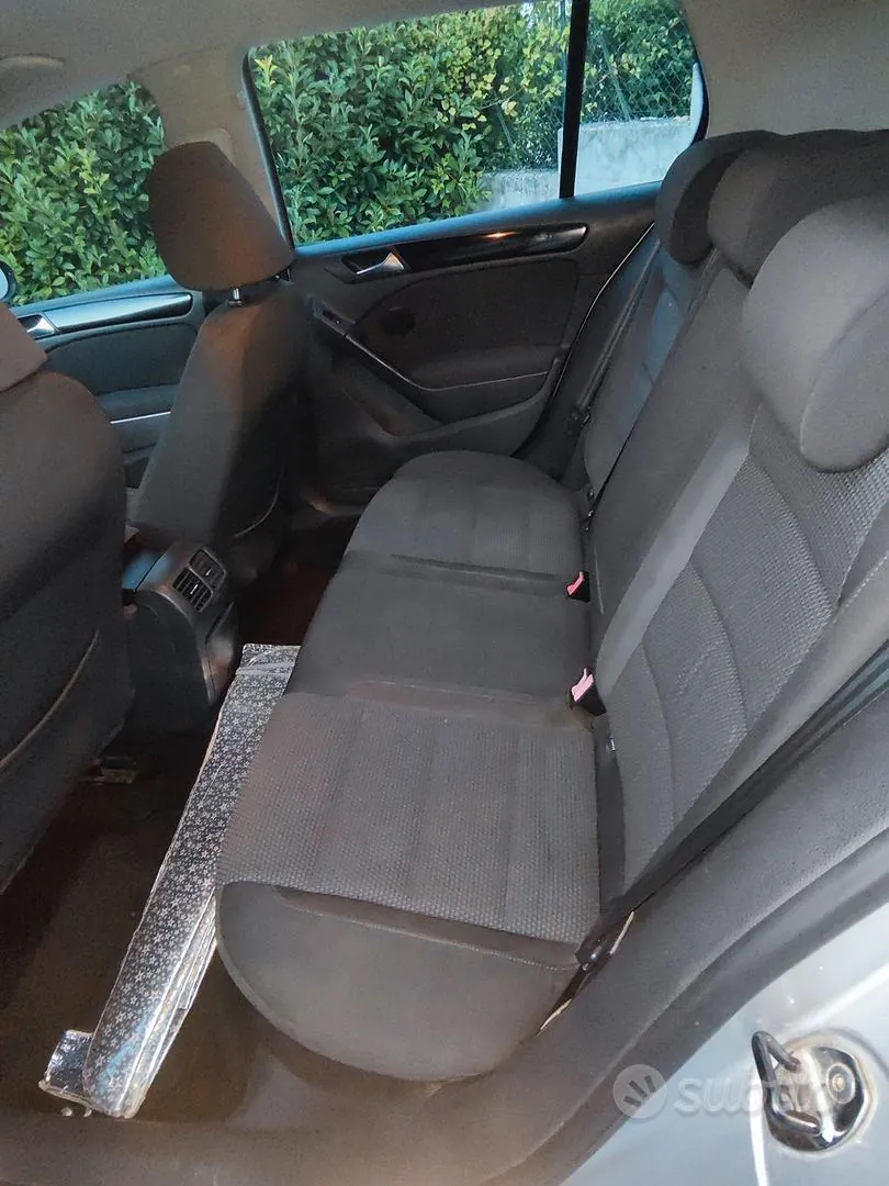Volkswagen Golf 2009 photo 4