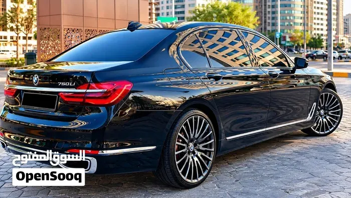 BMW 1 Series 2018 photo 2