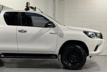 Toyota Hilux 2016 photo 3