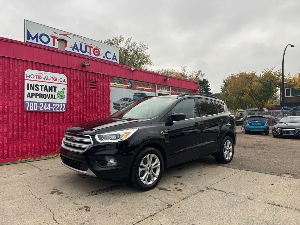 Ford Escape 2018 photo 2