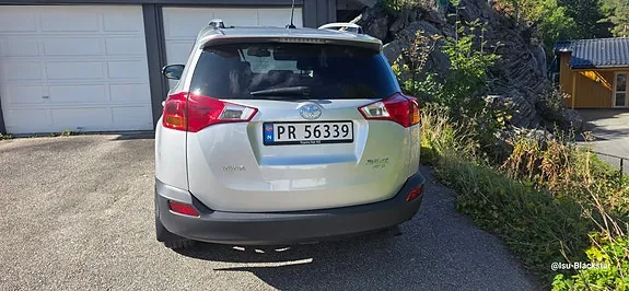 Toyota Rav4 2014 photo 3
