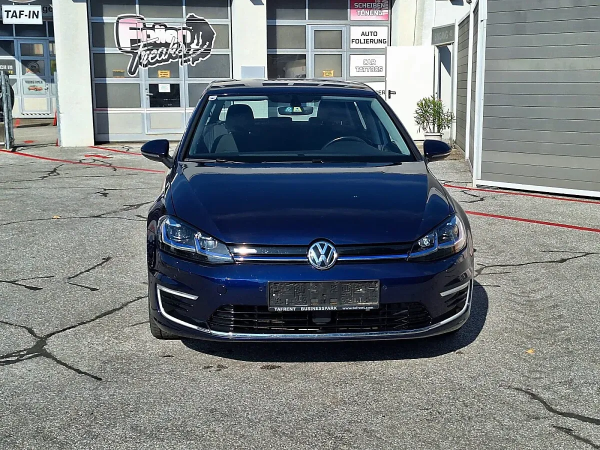 Volkswagen Golf 2020 photo 2