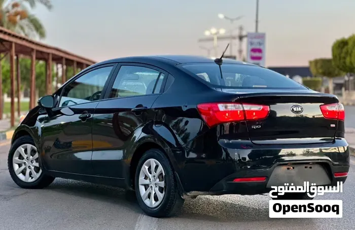 Kia Rio 2015 photo 3