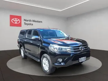 Toyota Hilux 2016 photo 2