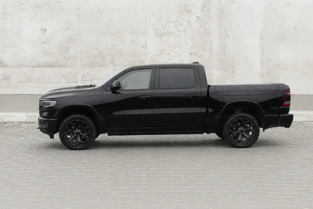 Ram 1500 2023 photo 3