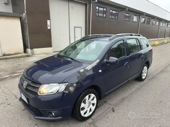 Dacia Logan 2015 photo 2
