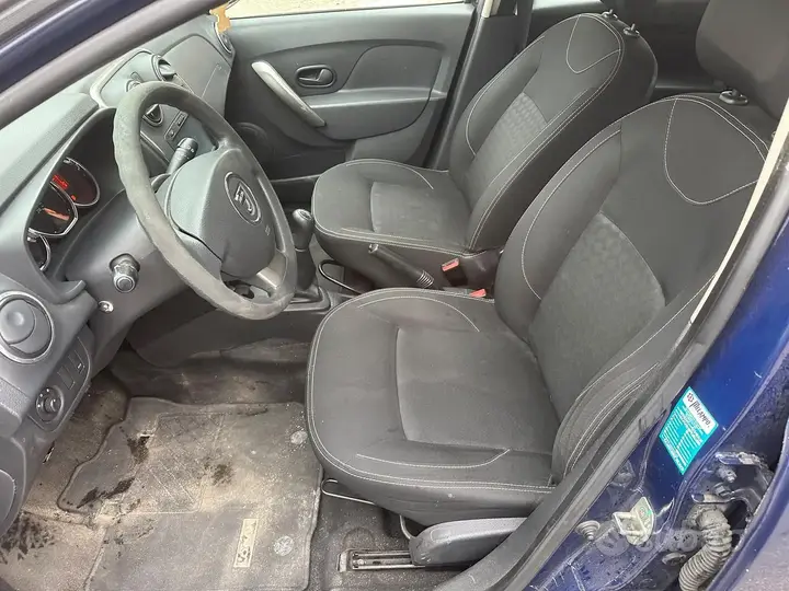 Dacia Logan 2015 photo 5