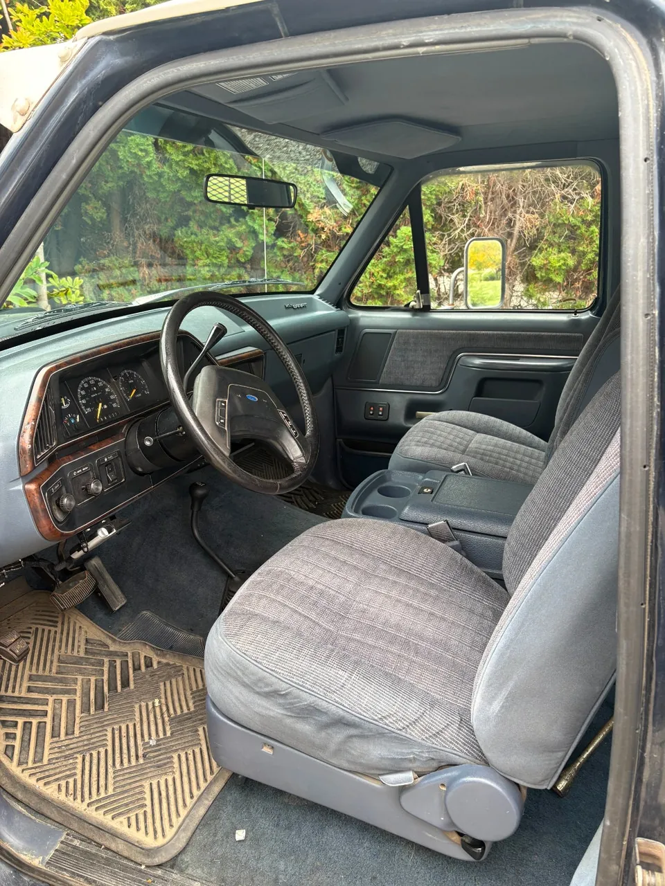 Ford F-150 1990 photo 4