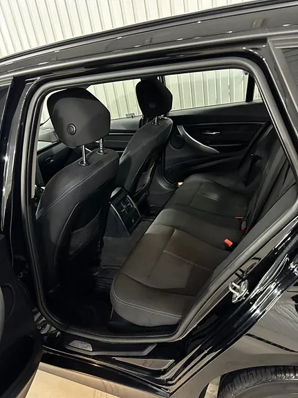 BMW 318D 2015 photo 5