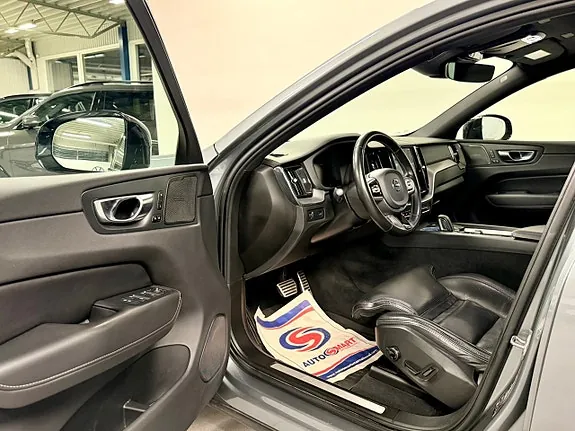 Volvo Xc60 2020 photo 5