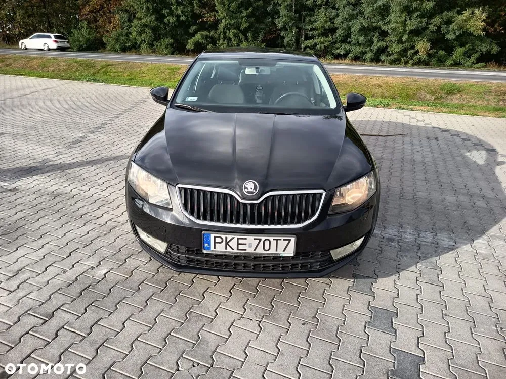 Skoda Octavia 2015 photo 2