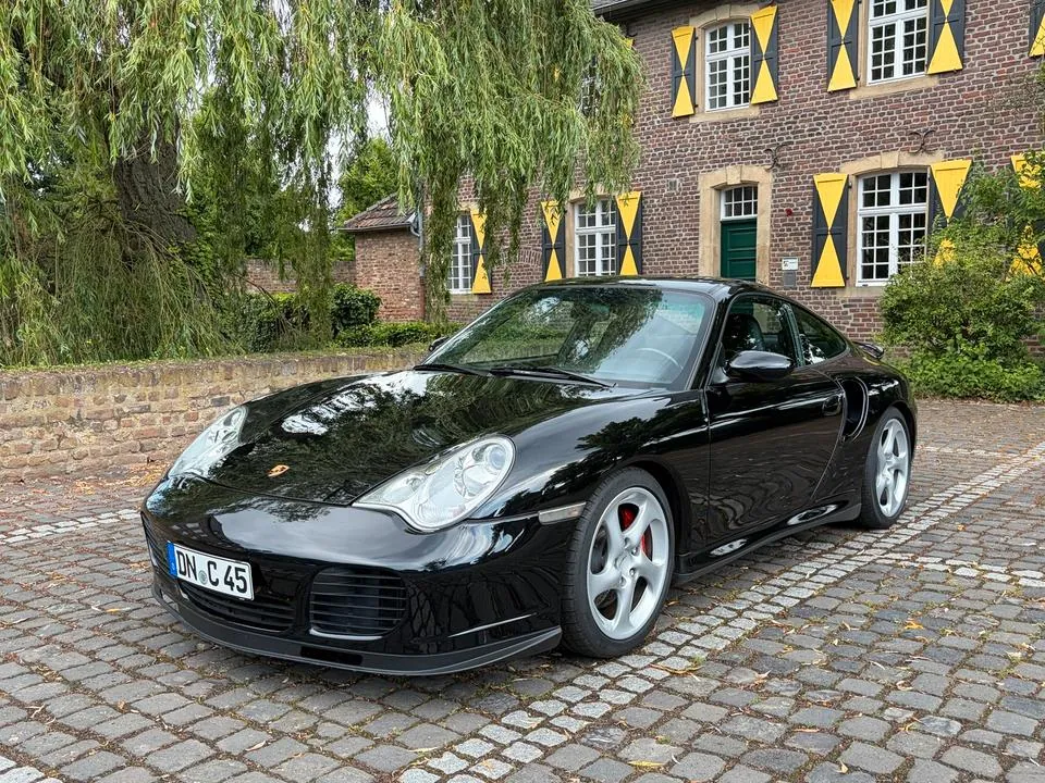 Porsche 996