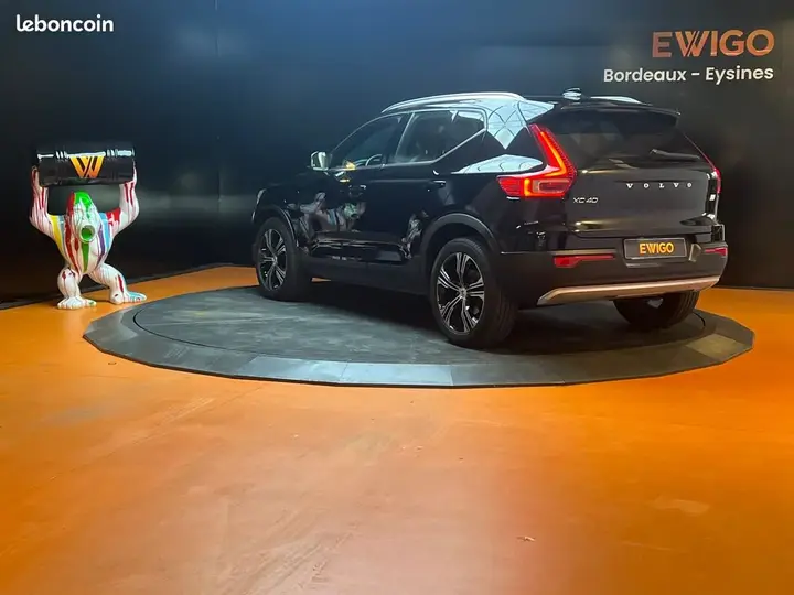 Volvo Xc40 2021 photo 2