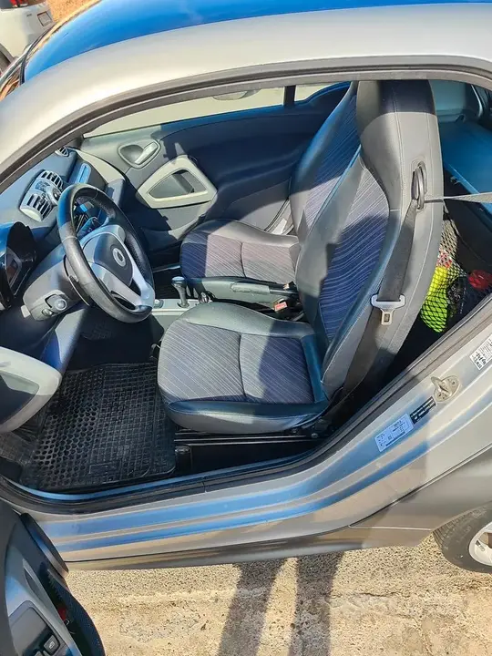 Smart Fortwo 2012 photo 4