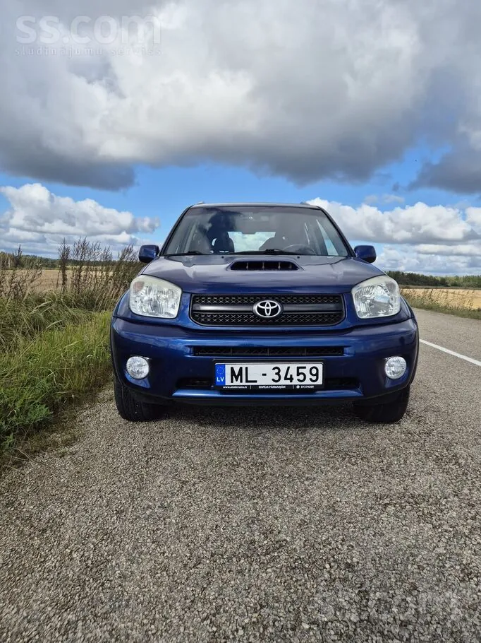 Toyota Rav4 2004 photo 3