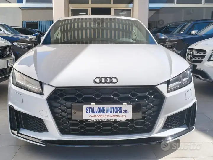 Audi Tt 2015 photo 2