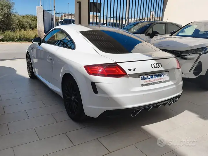 Audi Tt 2015 photo 4