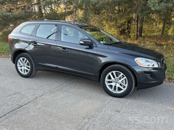 Volvo Xc60 2010 photo 2