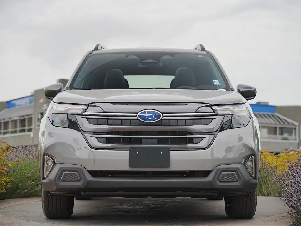 Subaru Forester 2026 photo 2
