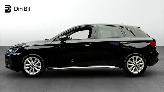 Audi A3 2024 photo 2