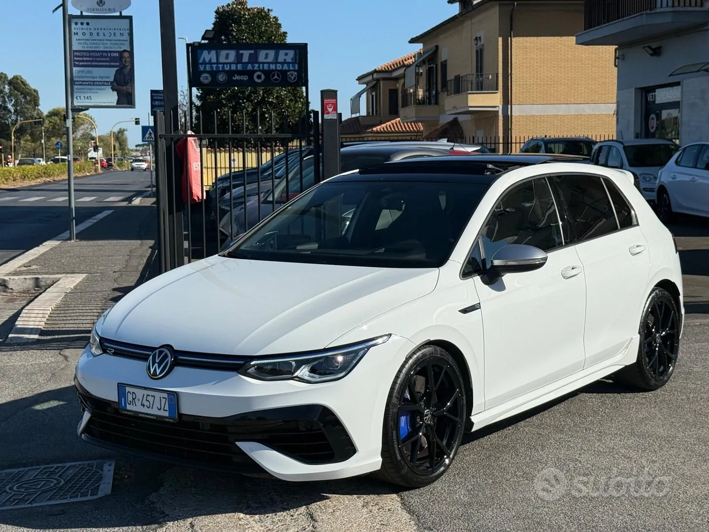 Volkswagen Golf R