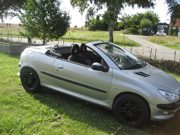 Peugeot 206 2001 photo 3
