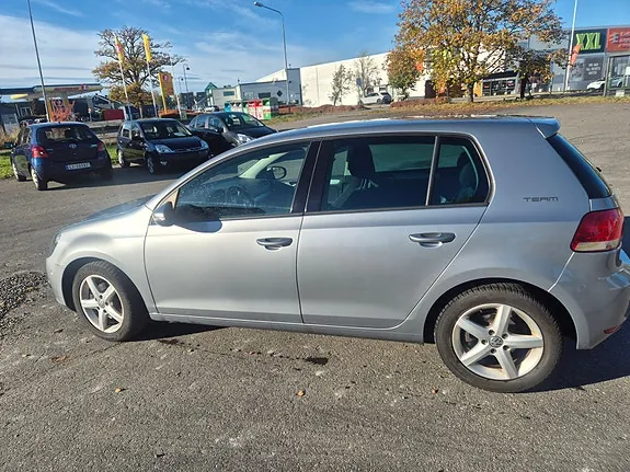 Volkswagen Golf 6 2011 photo 3