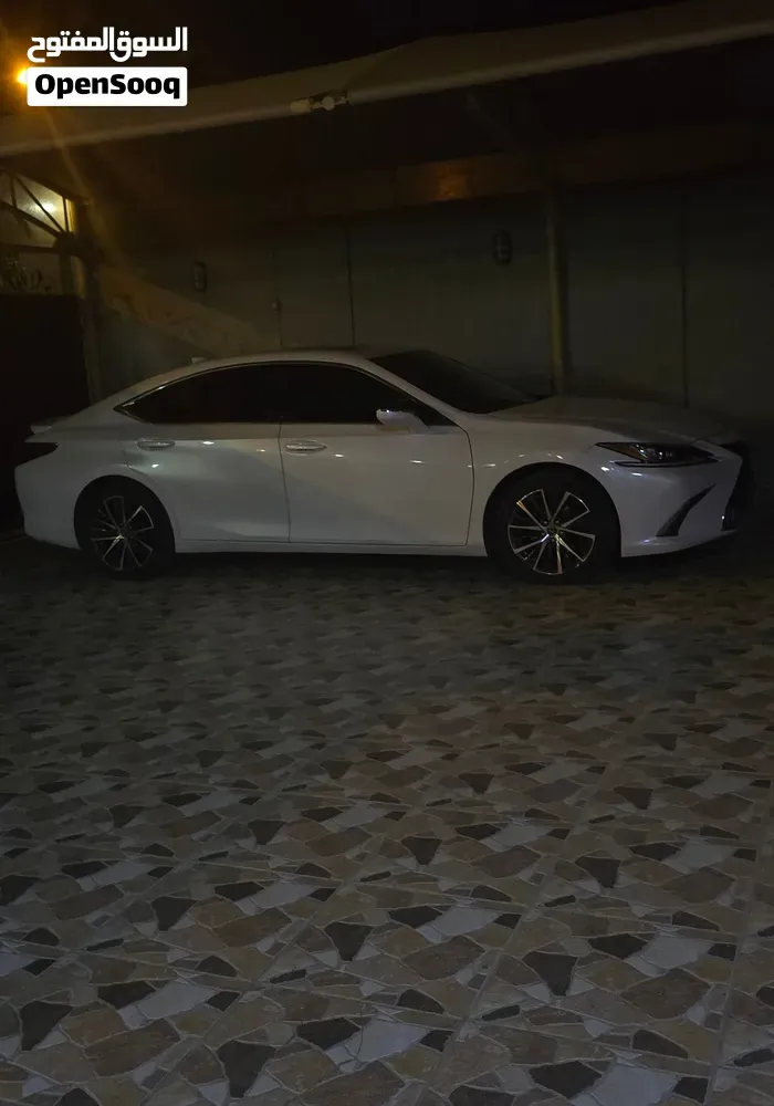 Lexus Es 2022 photo 3