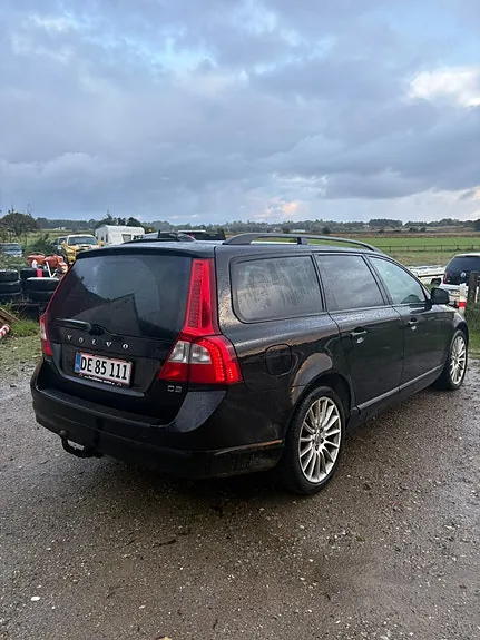 Volvo V70 2011 photo 3