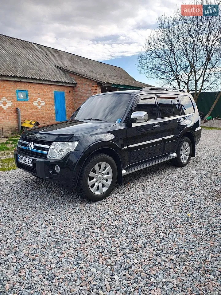 Mitsubishi Pajero Wagon