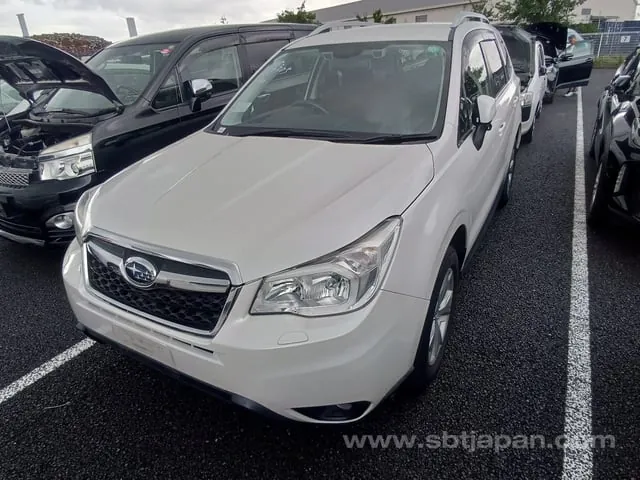 Subaru Forester 2013 photo 2