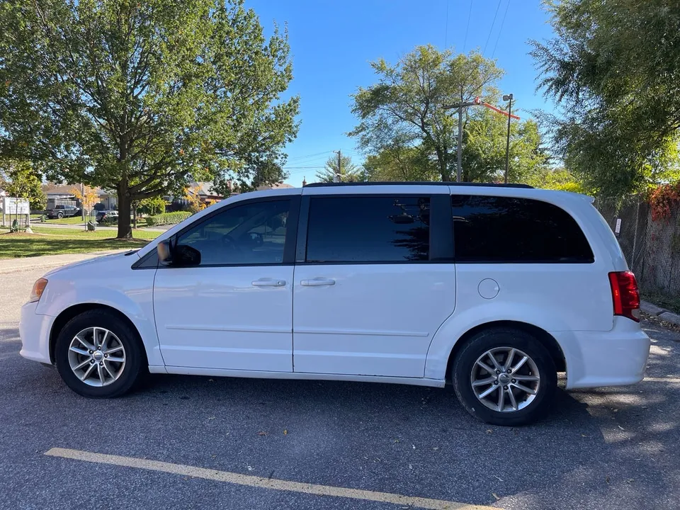 Dodge Grand Caravan 2014 photo 5