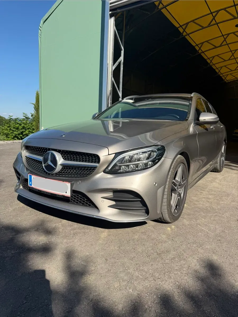Mercedes-Benz C-Class 2019 photo 3