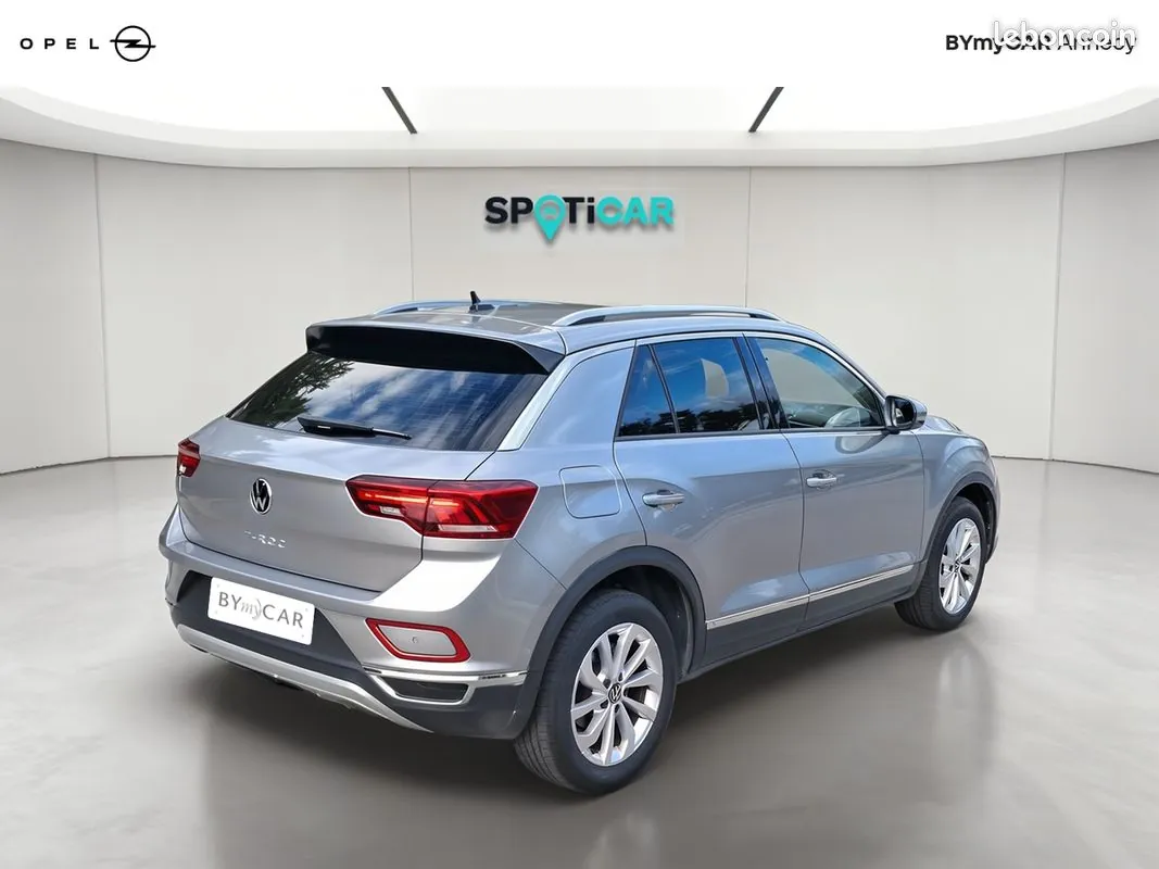 Volkswagen T-Roc 2023 photo 5