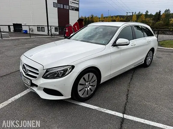 Mercedes-Benz C180