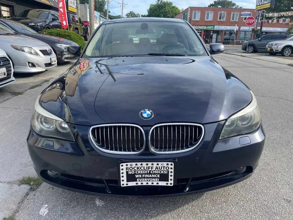 BMW 5 Series 2005 photo 2