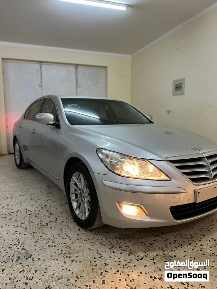 Genesis Gv70 2009 photo 3