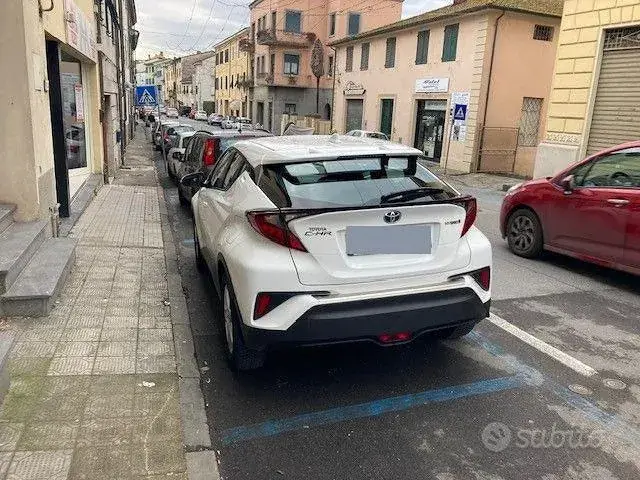 Toyota C-Hr 2022 photo 3
